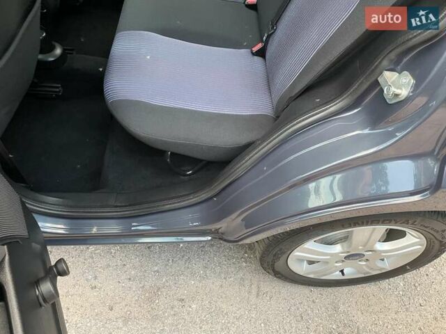 Сірий Форд Фьюжен, об'ємом двигуна 1.4 л та пробігом 89 тис. км за 6850 $, фото 148 на Automoto.ua