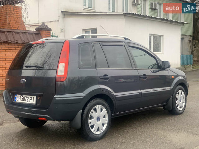 Серый Форд Фьюжн, объемом двигателя 1.39 л и пробегом 188 тыс. км за 6500 $, фото 2 на Automoto.ua