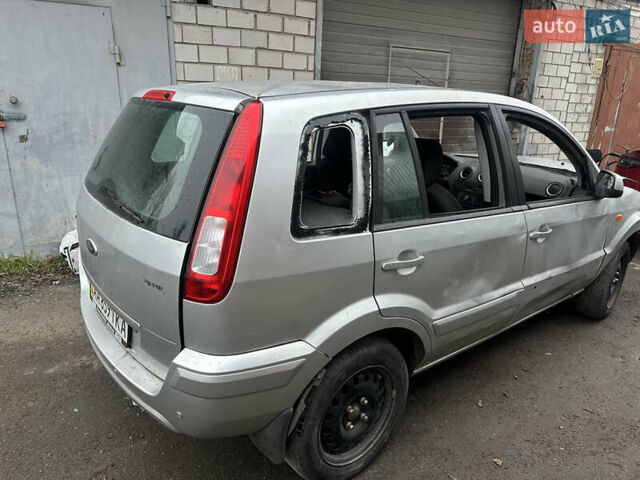 Серый Форд Фьюжн, объемом двигателя 0 л и пробегом 10 тыс. км за 1250 $, фото 7 на Automoto.ua