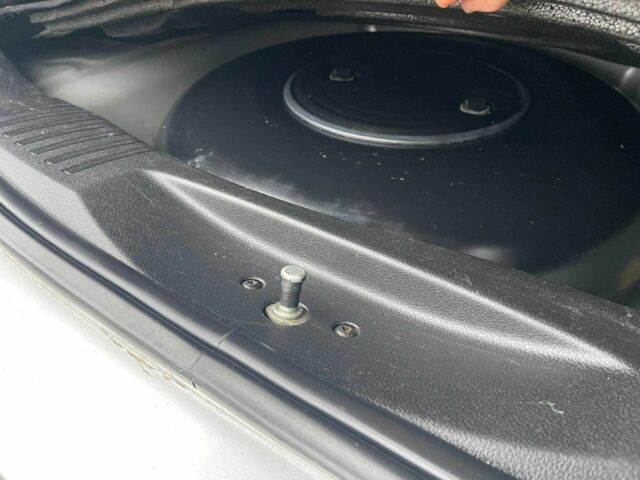 Серый Форд Фьюжн, объемом двигателя 1.4 л и пробегом 129 тыс. км за 5650 $, фото 13 на Automoto.ua