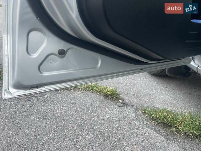 Сірий Форд Фьюжен, об'ємом двигуна 1.4 л та пробігом 127 тис. км за 5650 $, фото 9 на Automoto.ua