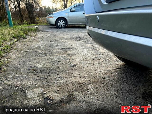 Серый Форд Фьюжн, объемом двигателя 1.4 л и пробегом 130 тыс. км за 5699 $, фото 8 на Automoto.ua