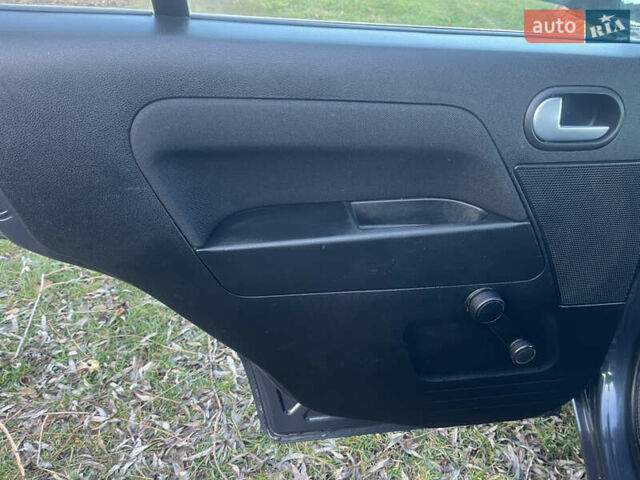 Сірий Форд Фьюжен, об'ємом двигуна 1.4 л та пробігом 139 тис. км за 5800 $, фото 13 на Automoto.ua