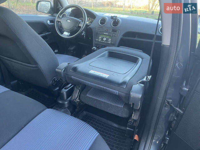 Серый Форд Фьюжн, объемом двигателя 1.4 л и пробегом 139 тыс. км за 5600 $, фото 4 на Automoto.ua