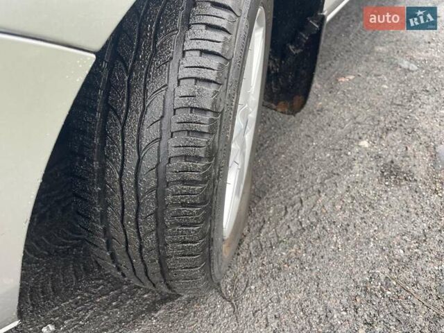 Сірий Форд Фьюжен, об'ємом двигуна 1.4 л та пробігом 129 тис. км за 5600 $, фото 8 на Automoto.ua
