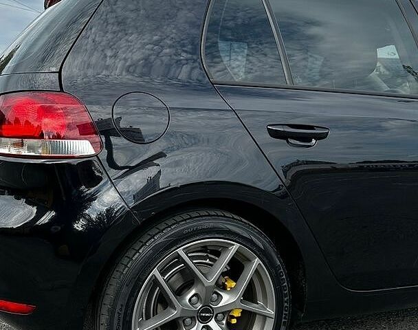 Сірий Форд Фьюжен, об'ємом двигуна 1.6 л та пробігом 130 тис. км за 5722 $, фото 14 на Automoto.ua