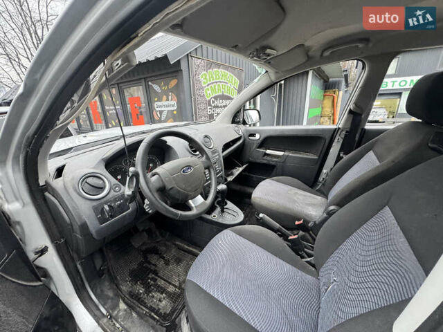 Серый Форд Фьюжн, объемом двигателя 1.6 л и пробегом 10 тыс. км за 1650 $, фото 6 на Automoto.ua