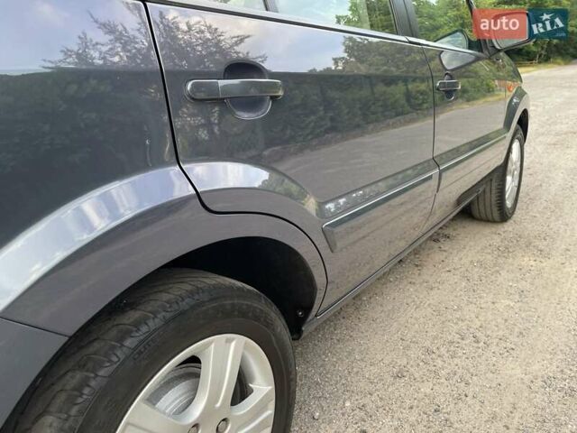 Сірий Форд Фьюжен, об'ємом двигуна 1.4 л та пробігом 89 тис. км за 6850 $, фото 46 на Automoto.ua
