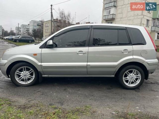 Сірий Форд Фьюжен, об'ємом двигуна 1.4 л та пробігом 129 тис. км за 5600 $, фото 1 на Automoto.ua