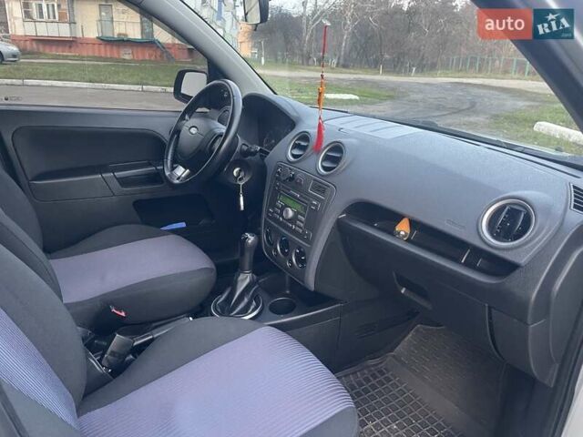 Сірий Форд Фьюжен, об'ємом двигуна 1.4 л та пробігом 127 тис. км за 5650 $, фото 16 на Automoto.ua