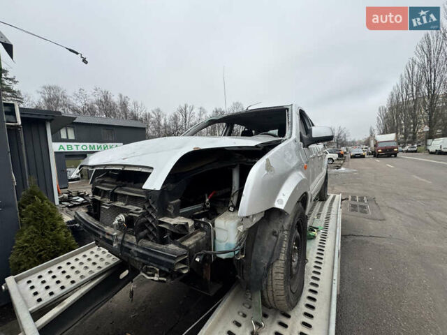 Серый Форд Фьюжн, объемом двигателя 1.6 л и пробегом 10 тыс. км за 1650 $, фото 9 на Automoto.ua