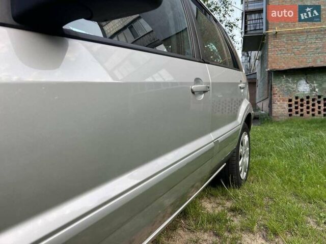 Сірий Форд Фьюжен, об'ємом двигуна 1.4 л та пробігом 145 тис. км за 5600 $, фото 6 на Automoto.ua