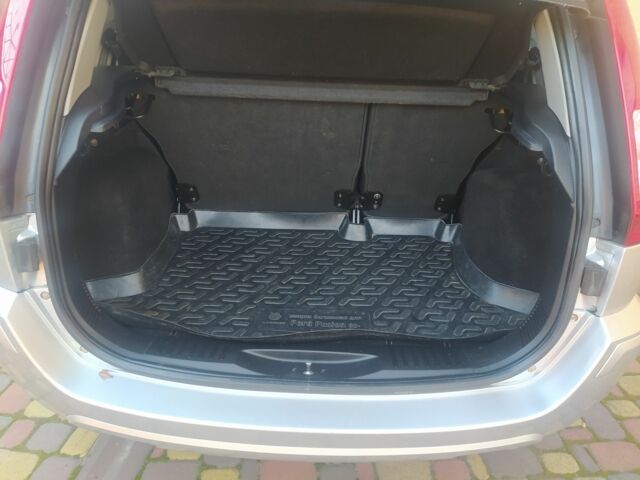 Сірий Форд Фьюжен, об'ємом двигуна 1 л та пробігом 52 тис. км за 7200 $, фото 10 на Automoto.ua