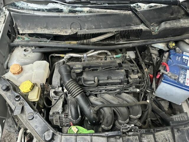 Сірий Форд Фьюжен, об'ємом двигуна 0 л та пробігом 10 тис. км за 1250 $, фото 7 на Automoto.ua