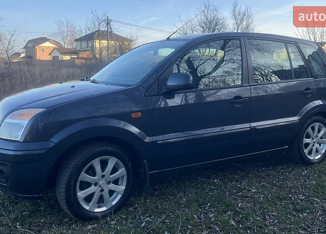 Сірий Форд Фьюжен, об'ємом двигуна 1.4 л та пробігом 139 тис. км за 5800 $, фото 2 на Automoto.ua