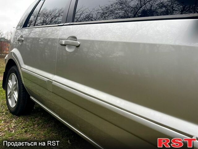 Сірий Форд Фьюжен, об'ємом двигуна 1.4 л та пробігом 129 тис. км за 5650 $, фото 3 на Automoto.ua