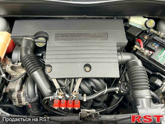 Серый Форд Фьюжн, объемом двигателя 1.4 л и пробегом 129 тыс. км за 5650 $, фото 12 на Automoto.ua