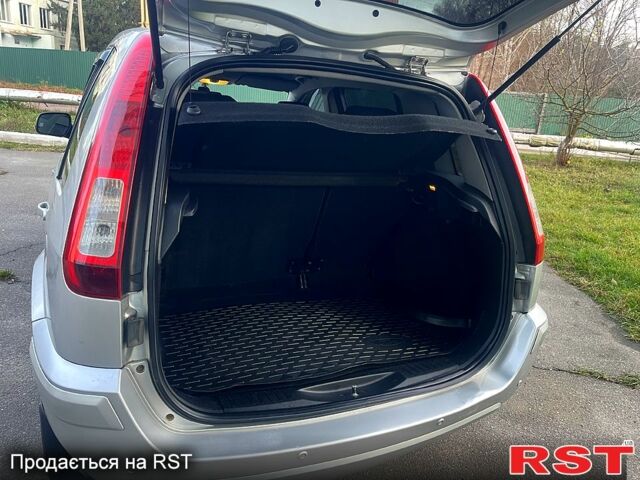 Сірий Форд Фьюжен, об'ємом двигуна 1.4 л та пробігом 127 тис. км за 5650 $, фото 7 на Automoto.ua