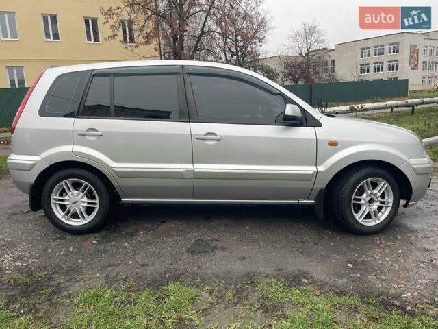 Сірий Форд Фьюжен, об'ємом двигуна 1.4 л та пробігом 129 тис. км за 5600 $, фото 2 на Automoto.ua