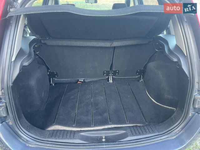 Серый Форд Фьюжн, объемом двигателя 1.4 л и пробегом 139 тыс. км за 5600 $, фото 8 на Automoto.ua