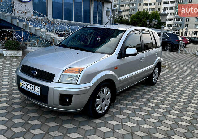 Серый Форд Фьюжн, объемом двигателя 1.4 л и пробегом 81 тыс. км за 7500 $, фото 8 на Automoto.ua