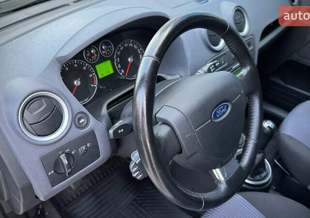 Серый Форд Фьюжн, объемом двигателя 1.4 л и пробегом 81 тыс. км за 7500 $, фото 37 на Automoto.ua