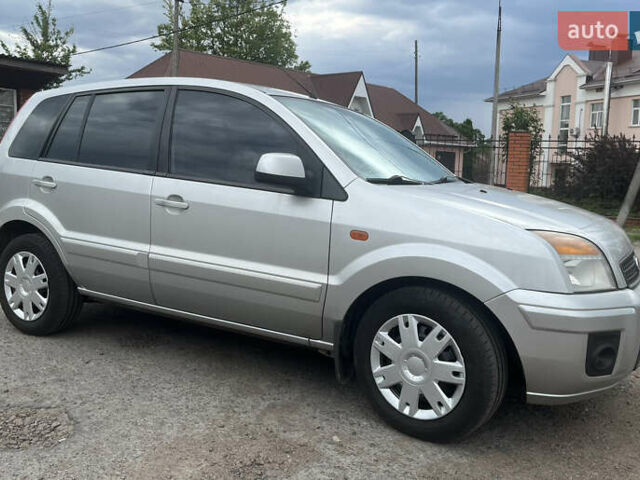 Сірий Форд Фьюжен, об'ємом двигуна 1.6 л та пробігом 143 тис. км за 5999 $, фото 3 на Automoto.ua