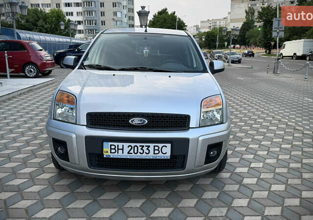 Серый Форд Фьюжн, объемом двигателя 1.4 л и пробегом 81 тыс. км за 7500 $, фото 33 на Automoto.ua