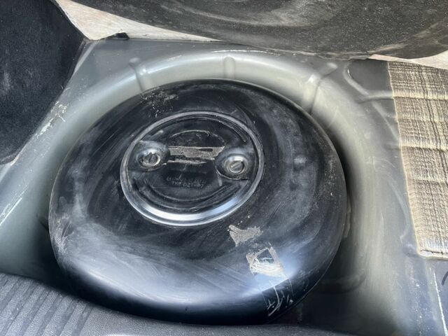 Сірий Форд Фьюжен, об'ємом двигуна 1.4 л та пробігом 139 тис. км за 5600 $, фото 22 на Automoto.ua