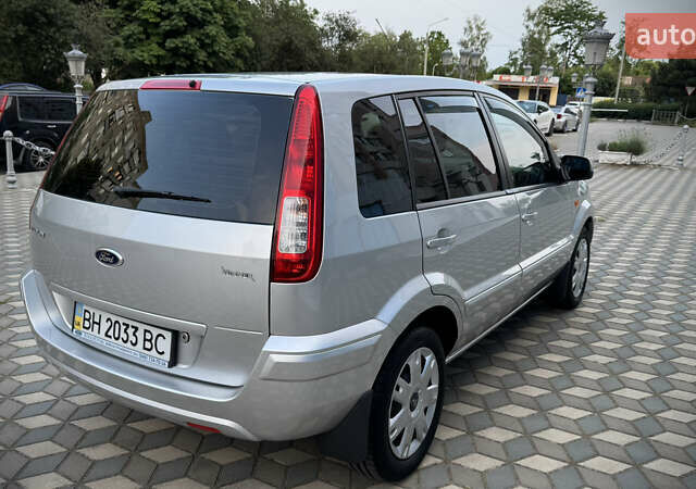 Серый Форд Фьюжн, объемом двигателя 1.4 л и пробегом 81 тыс. км за 7500 $, фото 21 на Automoto.ua