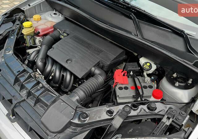 Серый Форд Фьюжн, объемом двигателя 1.4 л и пробегом 81 тыс. км за 7500 $, фото 62 на Automoto.ua