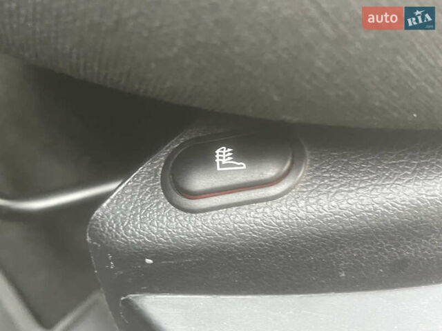 Сірий Форд Фьюжен, об'ємом двигуна 1.6 л та пробігом 143 тис. км за 5999 $, фото 7 на Automoto.ua