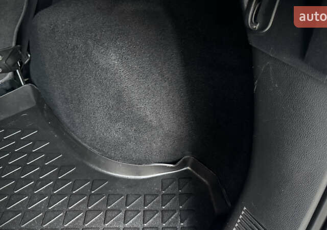 Серый Форд Фьюжн, объемом двигателя 1.4 л и пробегом 81 тыс. км за 7500 $, фото 56 на Automoto.ua