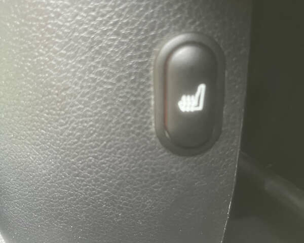 Сірий Форд Фьюжен, об'ємом двигуна 1.6 л та пробігом 143 тис. км за 5999 $, фото 6 на Automoto.ua