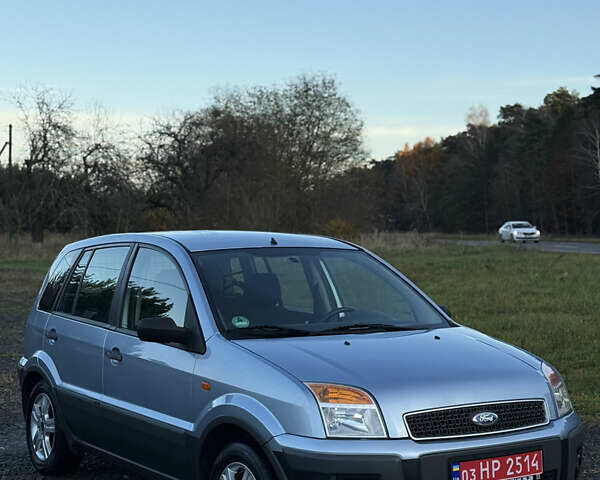 Серый Форд Фьюжн, объемом двигателя 1.4 л и пробегом 141 тыс. км за 5550 $, фото 2 на Automoto.ua