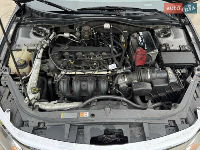 Сірий Форд Фьюжен, об'ємом двигуна 2.5 л та пробігом 218 тис. км за 5950 $, фото 34 на Automoto.ua