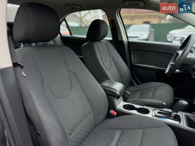 Сірий Форд Фьюжен, об'ємом двигуна 2.5 л та пробігом 218 тис. км за 5950 $, фото 33 на Automoto.ua