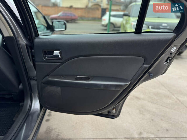 Сірий Форд Фьюжен, об'ємом двигуна 2.5 л та пробігом 218 тис. км за 5950 $, фото 29 на Automoto.ua