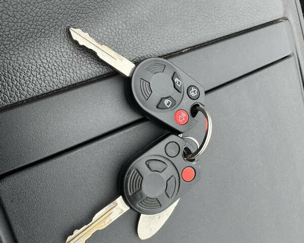 Сірий Форд Фьюжен, об'ємом двигуна 2.49 л та пробігом 138 тис. км за 6900 $, фото 20 на Automoto.ua