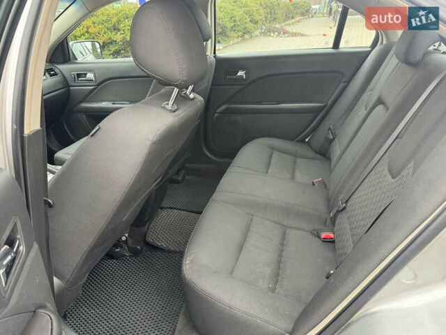 Сірий Форд Фьюжен, об'ємом двигуна 2.49 л та пробігом 138 тис. км за 6900 $, фото 8 на Automoto.ua