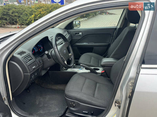 Сірий Форд Фьюжен, об'ємом двигуна 2.49 л та пробігом 138 тис. км за 6900 $, фото 9 на Automoto.ua