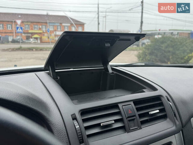 Сірий Форд Фьюжен, об'ємом двигуна 2.49 л та пробігом 138 тис. км за 6900 $, фото 13 на Automoto.ua