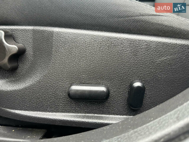 Сірий Форд Фьюжен, об'ємом двигуна 2.49 л та пробігом 138 тис. км за 6900 $, фото 10 на Automoto.ua