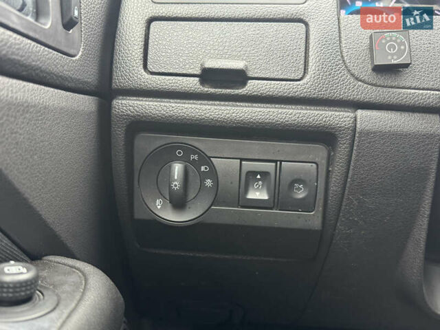 Сірий Форд Фьюжен, об'ємом двигуна 2.49 л та пробігом 138 тис. км за 6900 $, фото 14 на Automoto.ua