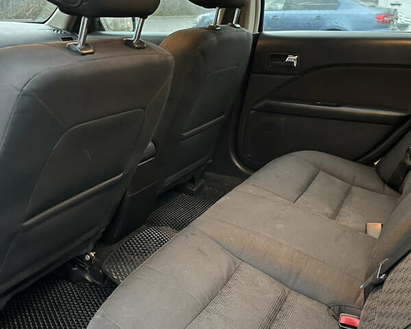 Сірий Форд Фьюжен, об'ємом двигуна 2.49 л та пробігом 140 тис. км за 7000 $, фото 35 на Automoto.ua