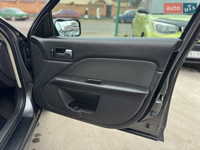 Сірий Форд Фьюжен, об'ємом двигуна 2.5 л та пробігом 218 тис. км за 5950 $, фото 31 на Automoto.ua