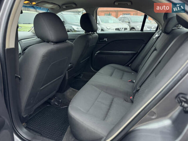 Сірий Форд Фьюжен, об'ємом двигуна 2.5 л та пробігом 218 тис. км за 5950 $, фото 28 на Automoto.ua