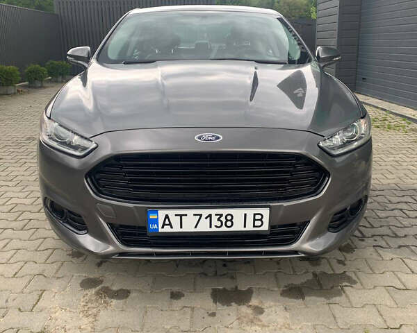 Сірий Форд Фьюжен, об'ємом двигуна 1.6 л та пробігом 200 тис. км за 8200 $, фото 1 на Automoto.ua