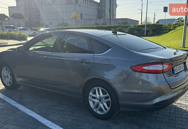 Серый Форд Фьюжн, объемом двигателя 2.49 л и пробегом 205 тыс. км за 9000 $, фото 6 на Automoto.ua