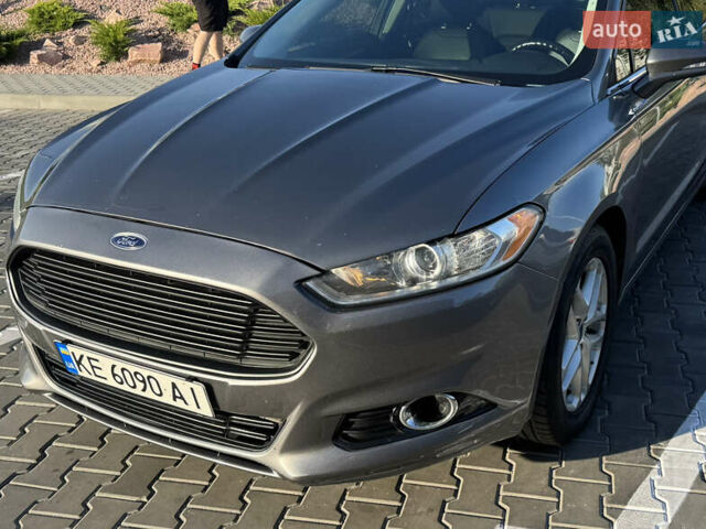 Серый Форд Фьюжн, объемом двигателя 2.49 л и пробегом 205 тыс. км за 9000 $, фото 3 на Automoto.ua